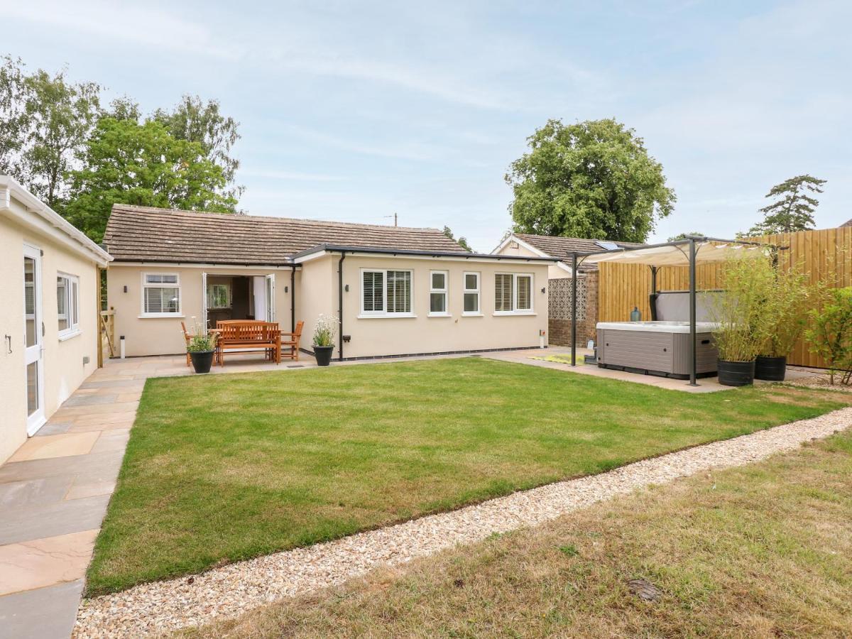 Daisy Tree Cottage Woodhall Spa Exterior foto